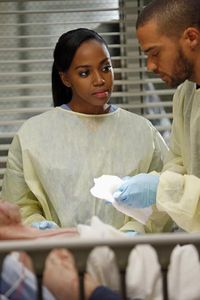 Jerrika Hinton (Intern Stephanie) Reacts to Season 9 Finale