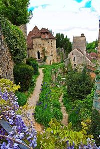 Medieval village Saint-Cirq-Lapopie - France.