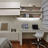 Estante com Nichos de Quarto de solteiro de Gislene Lopes - Viva Decora