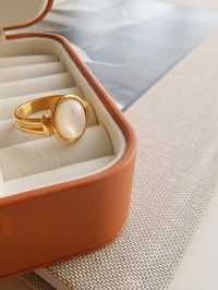 Gold Genuine Mother of Pearl Oval Dome Ringoval Gemstone - Etsy
