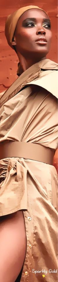 Sparkly Gold #SparklyGold