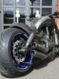 Harley-Davidson V-Rod ‘GEO300’ by Bad Boy Customs