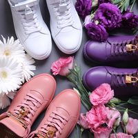 BUSCEMI Women's 100MM: Flat White, Rosa and Violent