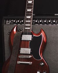 Happy #Straturday Everybody! Nothing like a hot #Fender #Stratocaster in Candy…