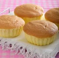 Mamon (Filipino Yellow Sponge Cake)