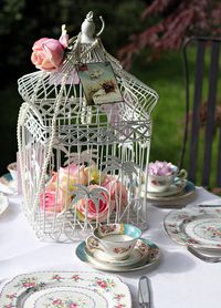 vintage wedding decor | Shabby Chic Bird Cage Centre Piece | Flickr - Photo Sharing!