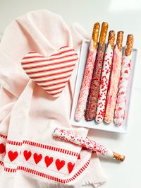 Easy & Sweet Valentine's Day Treat