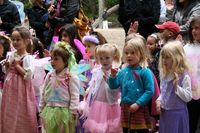 Go on a Fairy Hunt in LA or watch a Fairy Performance, costumes and props encouraged! #hiking #theater #kids #girls #fun #losangeles