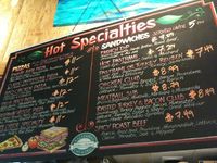 Best 10 Restaurants in Kailua: Finding The Perfect Dinner on Oahu Hawaii - http://kailua.org/best-restaurants-in-kailua-oahu/ #Kailua #Hawaii