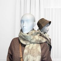 Our beautiful Erin collection with abstract head. This confident mannequin makes all your clothes shine, thanks to its perfect fit (EU size 44). #mannequinstyling #mannequins #powerofvm #retaildisplay #windowdisplay #plussizefashion #curvystyle #windowdisplaydesign #windowdisplayideas #windowdisplayinspiration #shopwindow #shopwindowdisplay #windowdressing #storedesign #fashionretail #vmlife #vetrine #escapatismo #vmdaily #windowinspiration #windowinstallation #visualmerchandisingideas #plussize