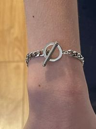 It is bold and will definitely stand you out from the crowd. #ladiesbracelet #unisexbracelet #lookoftheday #birthdaygift #ladiesgiftidea