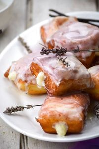 Lavender Vanilla Bean French Beignets | Food Recipes