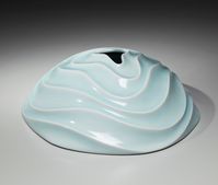 Ono Kotaro, Silent Swell, 2015, Glazed porcelain, Japanese contemporary ceramics