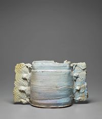 Pearson Colin | Large 'Winged' vase form (Circa 1974) | MutualArt