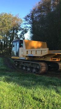 CFE Location ne recule devant rien ! Ce chantier difficile d’accès a nécessité l’utilisation d’un Dumper Morooka MST-2200 vrd avec un ensemble tourelle cabine rotatif à 360 degrés.