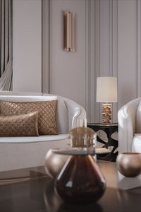Warm neutral tones like ecru or sepia are synonymous with rejuvenescence and elegance, which Caffe Latte and Covet House leave an indelible mark. Designed by Wafi Tagleb, this incredible private villa, located in Dubai, is potent in luxury and comfort, where simplicity and ostentation blend in a quiet and ideal way.