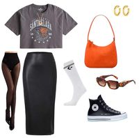 Saia de couro e meia-calça: Quer saber como usar sua saia de couro com meia-calça? Temos toneladas de exemplos de roupas para mostrar como você pode fazer isso.