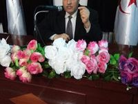 كل يوم انت انسان جديد لكن اليوم استثناء فقد ازداد رصيد خبراتك عام كامل اتخذ قرارك أن تكون شخصا مميز غير عادي Positive Quotes Quotes Positivity