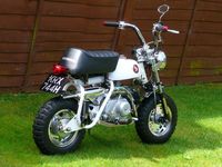0304 Bh2733 Honda Z50 Monkey Japanese Motorcycle Mini Bike