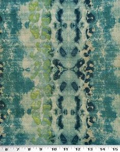 100/% Cotton Fabric Green Lime Green /& Pale Green Design