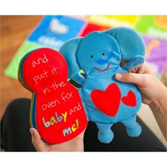 Enesco Plush Puppy 4x6 Baby Photo Album