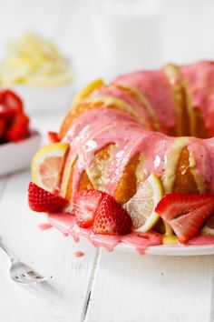 8 best strawberry bundt