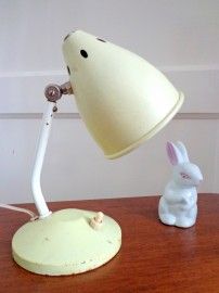 Origineel vintage hala lampje uit de jaren \'50 met sterretjes ... Origineel vintage hala lampje uit de jaren \'50 met sterretjes ...