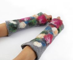 Hey, I found this really awesome Etsy listing at https://www.etsy.com/listing/108680953/felted-mittens-felt-flower-mittens