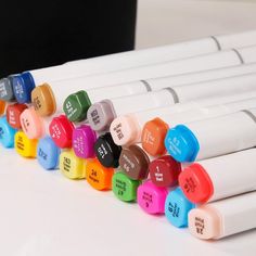 <b>Acrylic Paint Set</b> 12 Colors