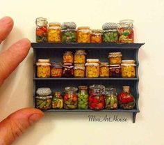 Casa De Muñecas Miniaturas 12th Escala Conjunto de 4 Huevos En Hueveras