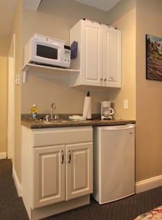 guest/bedroom/basement kitchenette--perfect for small spaces guest/bedroom/basement kitchenette--perfect for small spaces