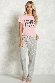 Details about / Women/'s Sleepwear Burgundy top and Floral Capri Pants Pajama Set