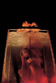 52 La Fura Dels Baus Rats From The Sewer Ideas Dramatic Arts Theatrical Fourth Wall