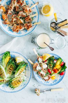 De 70+ beste afbeeldingen van BBQ LITTLE SPOON | voedsel Köfte van rundvlees met een pittig tomatendipje Little Spoon