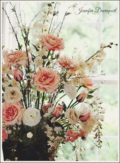 Easy Floral Arrangements how to cheaply and easily make your own flower arrangements Easy Floral Arrangements how to cheaply and easily make your own flower arrangements