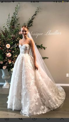 30 Best Monique Lhuillier Wedding Dresses Images Wedding Dresses