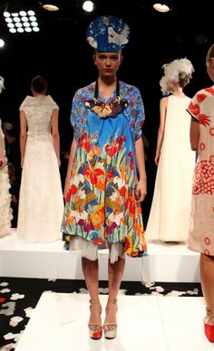 Mercedes-Benz Fashion Week Australia : AKIRA