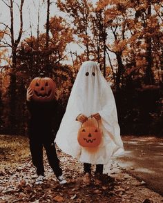 Carolilly 2020 Neue Halloween Hexenhut aus hochwertiger Wollmischung Modisch Stylisch Fashion Party Einfarbigen Hut Frau M/ädchen Baby Fr/ühling Herbst Winter