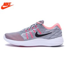 Nike Shox Gravity World Cup (2018) Nike Shox Gravity World Cup (2018)