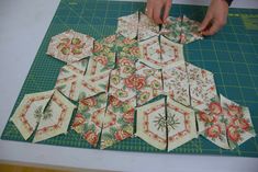 {PRIMITIVE QUILTS /& PROJECTS MAGAZINE} ~ /"SPRING 2020/" /> 1 issue pls. contact
