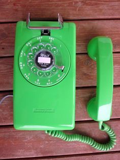 105 Best Lime Green Images Shades Of Color Schemes Nos 1973 Lime Green Stromberg Carlson 554 Wall By Gizmosandgadgets Old School Phone