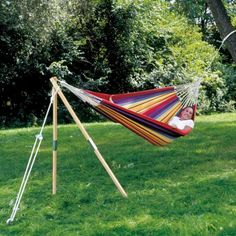 Single sided hammock stand
