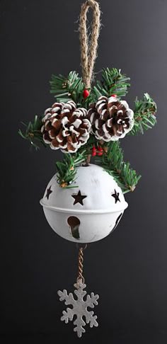 Christmas Jingle Bells 38mm Creative Christmas Art and Craft Supplies for Kids Projects and Decoration 20 Piece Decorative Rattle Bell Gold Bells Gobesty Christmas Bell Christmas Jingle Bells 38mm Creative Christmas Art and Craft Supplies for Kids Projects and Decoration 20 Piece Decorative Rattle Bell Gold Bells Gobesty Christmas Bell
