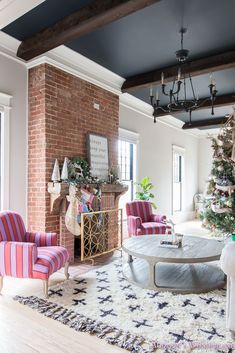 11556 Best Bloggers Fall Thanksgiving Decor Ideas Fireplaces Mantels In Sunshine Interiors For Your Living Room