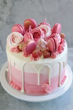 Torta pastel de macarrones Cupcakes, Cupcake Cakes, Birthday Cake, Pink Cake, Pretty Birthday Cakes