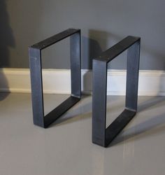Furniture Legs Stainless Steel make a typecase into a coffee table | hairpin legs, furniture legs Furniture Legs Stainless Steel make a typecase into a coffee table | hairpin legs, furniture legs