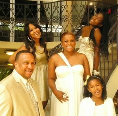 Al Green and his daughters. | Recognizing Real Fathers | Celebrity dads