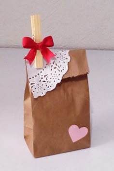 130 Ideas De Bolsas Para Regalos Regalos Bolsas De Regalo Empaques De Regalos