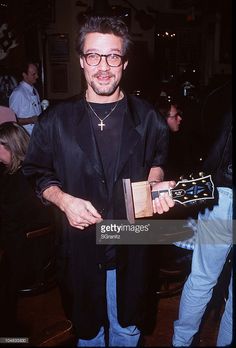 eddie van halen fingers the king of ten fingers and six strings mr eddie van eddie van halen fingers the king of ten fingers and six strings mr eddie van