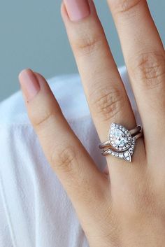 3rd Eye Ring Bridal Set Third Pear Engagement Matching Oval Diamond Engagement Ring With Matching Band Elegant And Unique Made